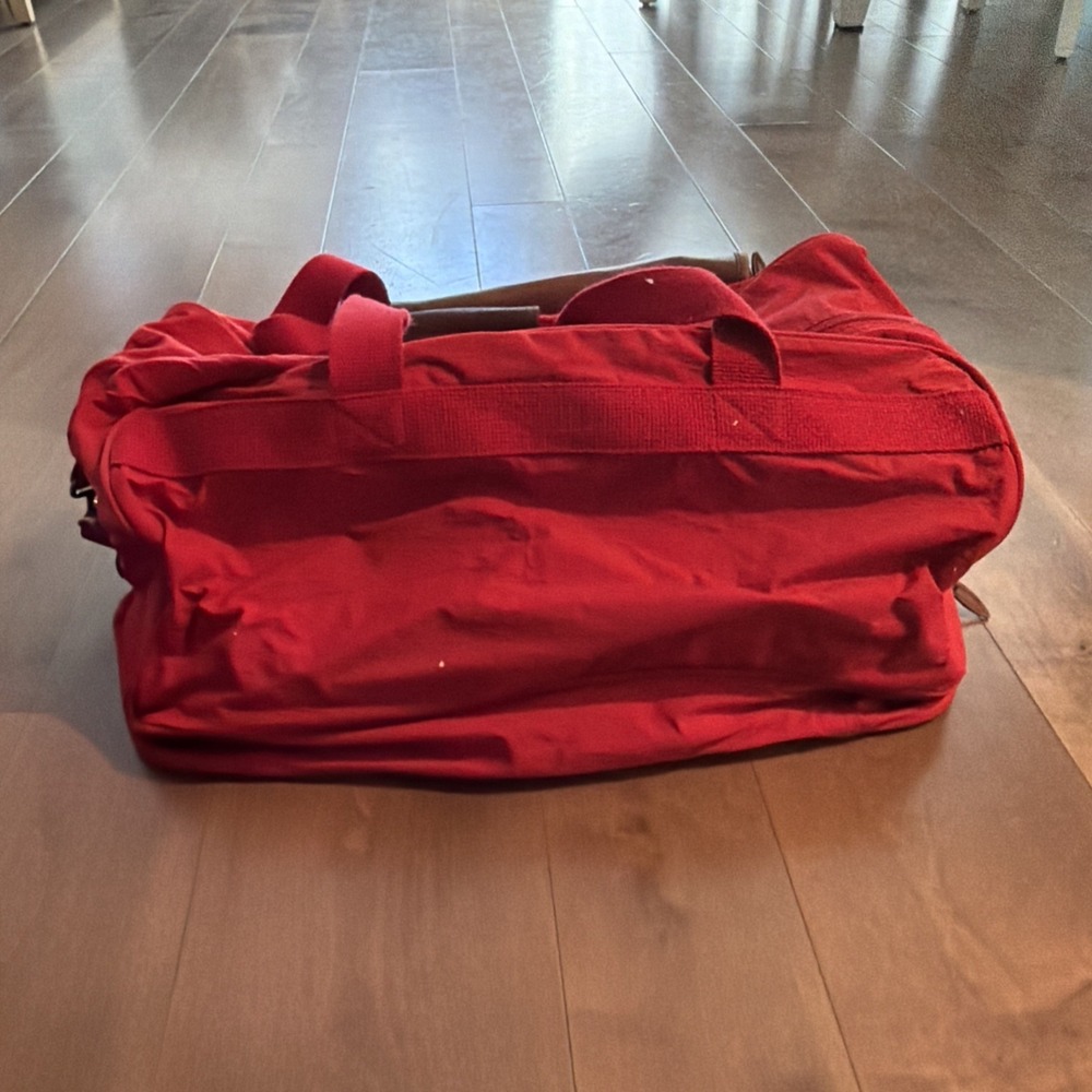 Marlboro Country Store Red Brown Canvas Leather Shoulder Travel Duffle Bag Plaid - Picture 3 of 7